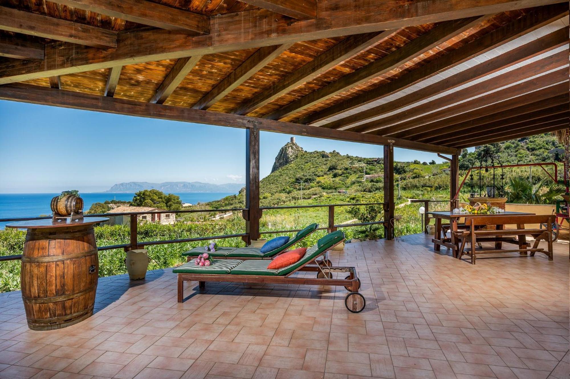 Anna E Cantina Vito Vicinissimi Riserva Dello Zingaro Holiday home