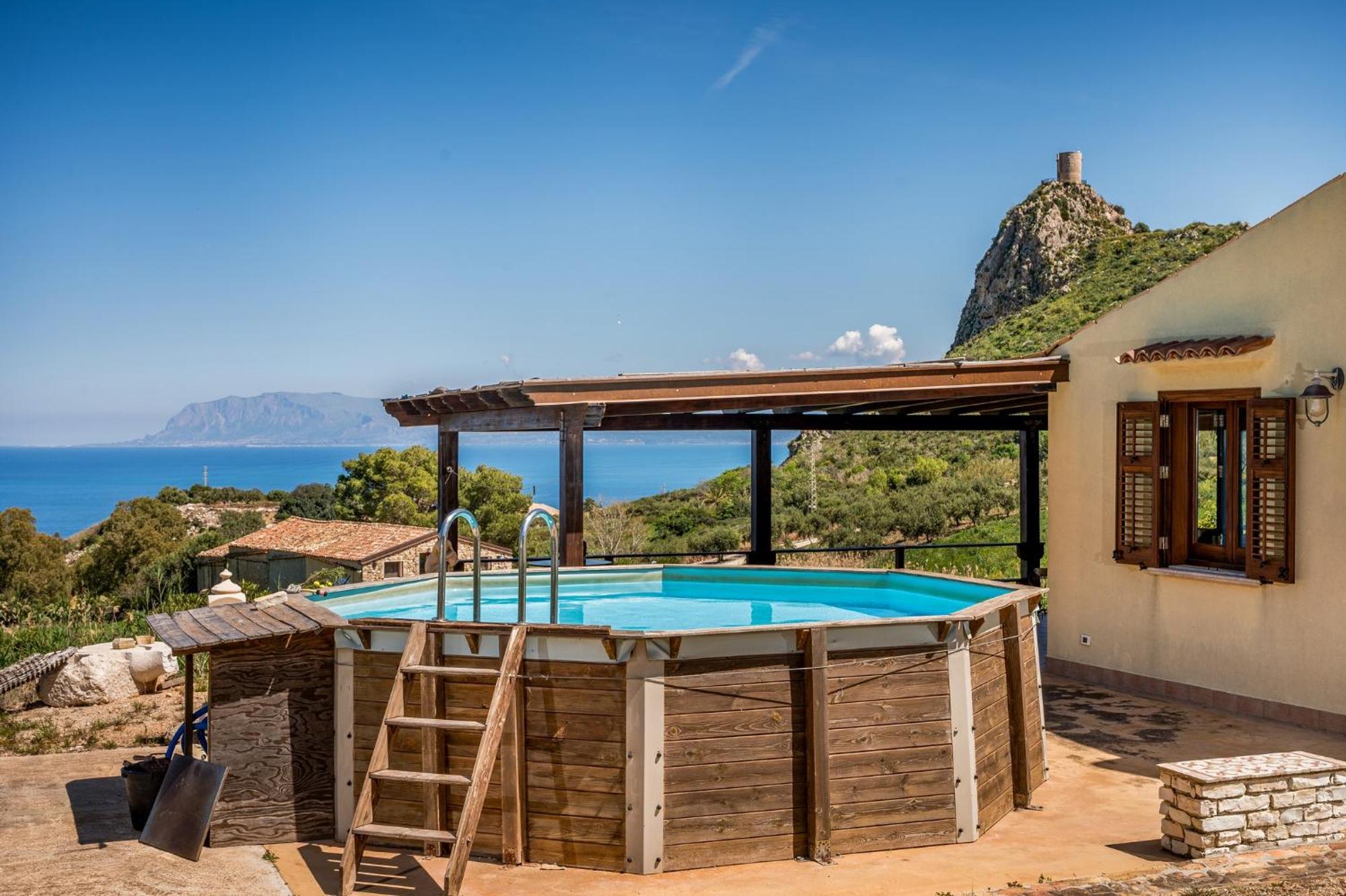 Holiday home Anna E Cantina Vito Vicinissimi Riserva Dello Zingaro