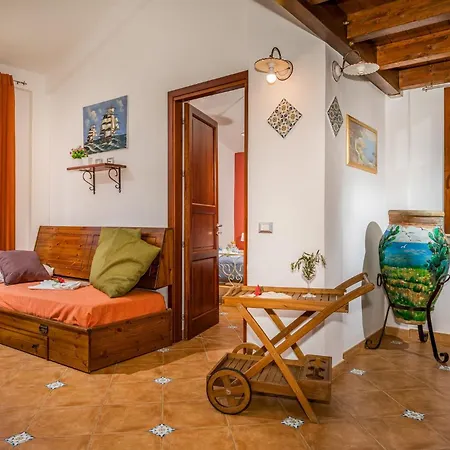 Apt Villa Anna E Apt Cantina Vito Vicinissimi Alla Riserva Dello Zingaro Scopello  Exterior photo