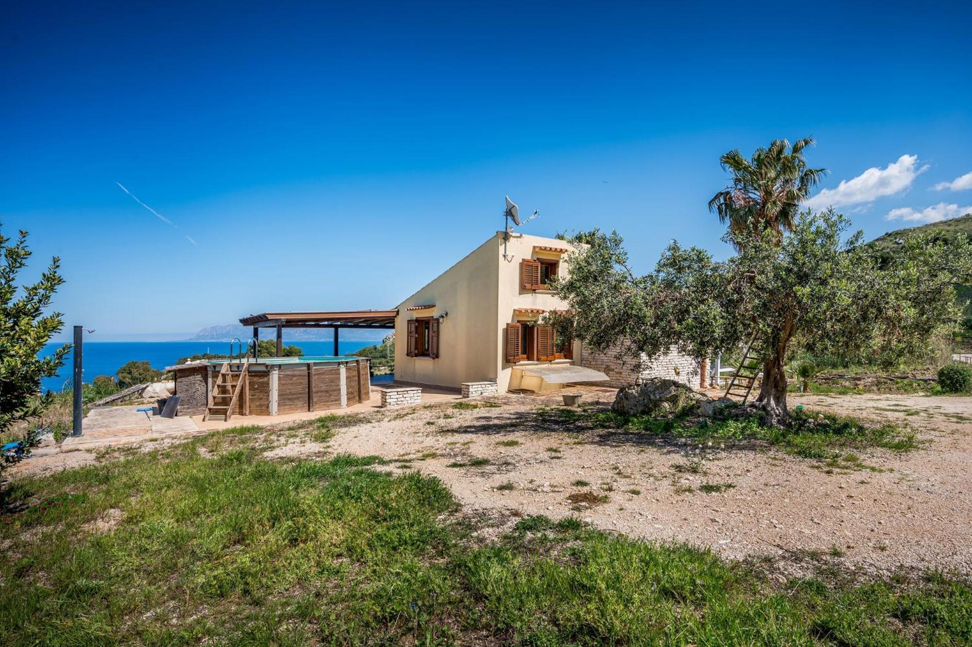 Ferienhaus Anna E Cantina Vito Vicinissimi Riserva Dello Zingaro *